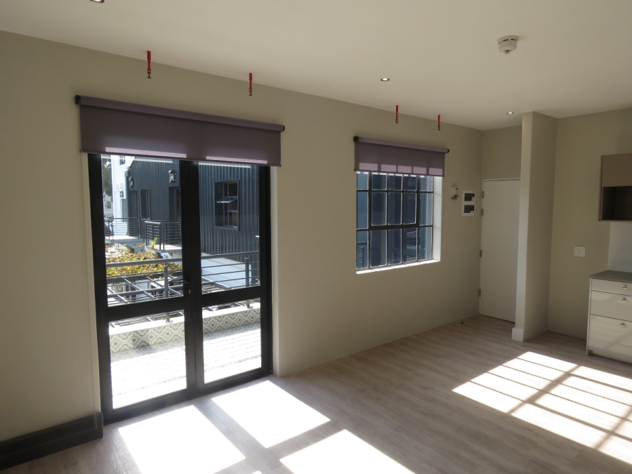 To Let 1 Bedroom Property for Rent in Paardevlei Western Cape
